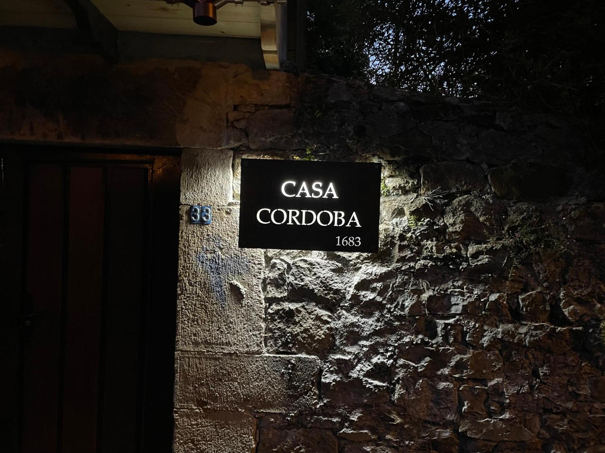 לינה וארוחת בוקר Esles Casa Cordoba מראה חיצוני תמונה